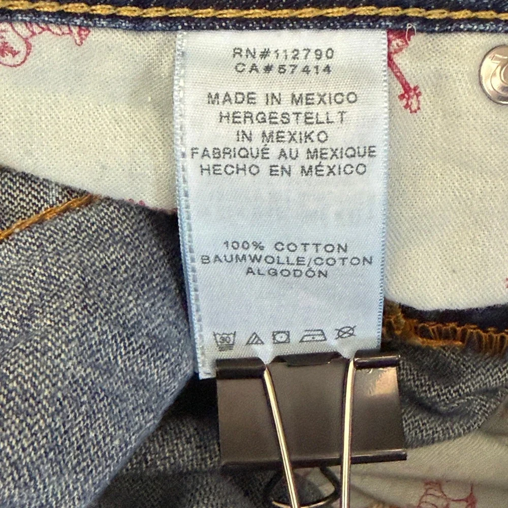 True Religion Straight Flap Jeans Mens 36x32 100% Cotton Distressed Ripped